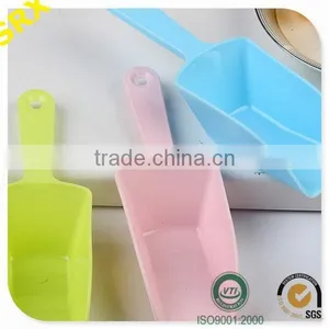 Kitchen Tools Widely Used Square Ice Scoops Plastic, OEM Ice Party Scopps, Customize Ice Scoops Manufacturer thumbnail-1