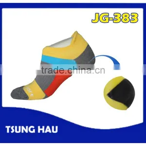 Sport Ankle Socks With Gel on Heel thumbnail-1