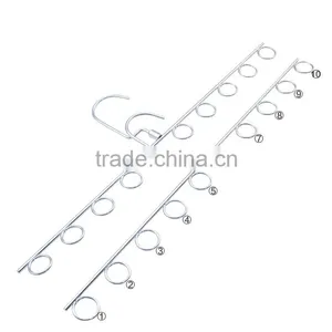 2017 Metal Hanger With Clips thumbnail-1