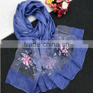 2017 High Quality Women Flower Embroidered Silk Scarf thumbnail-3