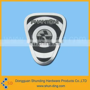 China Auto Car Badge thumbnail-1