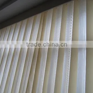 Fabric Material and Roller Type Manual Vertical Blinds thumbnail-2