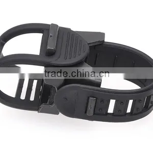 Universal Adjustable Plastic Flashlight Mount for Bicycle Wholesale thumbnail-3