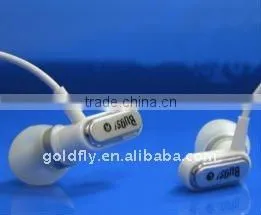 New Design In-ear Earphone for Mobile Phone/MP3/PDA/for IPhone (GF-H149) (necklace Earphone for Mp3/retractable Earphone) thumbnail-1