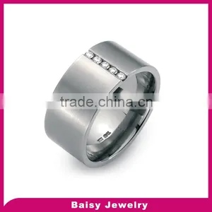China Popular Customized Titanium Rings for Men Jewelry thumbnail-6