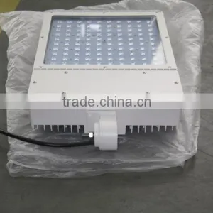 DLC Premium Qualified 140W LED Area Light thumbnail-3