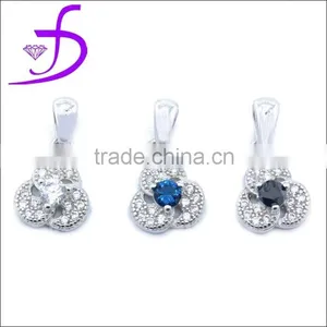 Wholesale 925 Silver Tiny Flower Pendant in Silver thumbnail-2