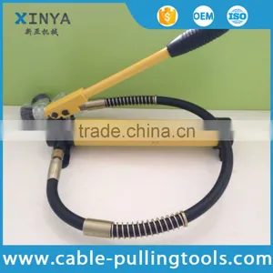 Portable Hydraulic Manual Oil Hand Pump CP-700 Single Acting thumbnail-2