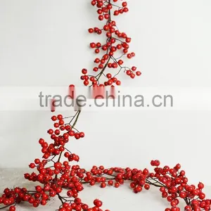 6' Long Plastic Berry Garland thumbnail-1