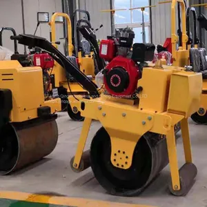 700 Type Hand-paid Large Single-wheel Vibratory Road Roller Asphalt Road Repair Quick Compaction Road Roller thumbnail-5