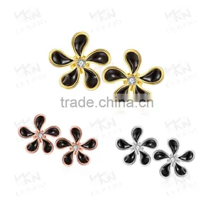 18K Gold Plated New Simple Design Fashion Flower Stud Earrings thumbnail-1