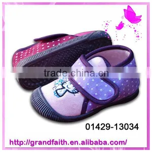 Trustworthy China Supplier Cartoon Kids Shoes thumbnail-1