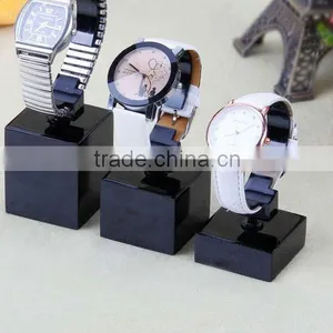 2015 Hot Design and Wonderful Watch Counter Display thumbnail-3