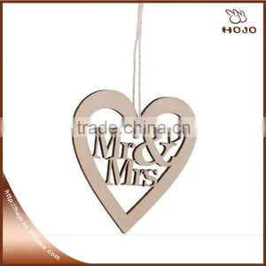 Wedding Decoration Heart Wood Pendant With MR&MRS Laser Carving thumbnail-1
