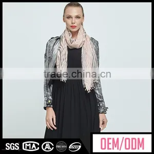 New Design Animal Printed Polyester Pashmina Scarf, 2016 Fashion Print Lady Scarf, Cashmere Muslim Hijab Scarf Women thumbnail-3