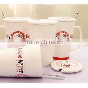 New Creative Hello Kitty Office Relief Ceramic Mug With Lid and Spoon thumbnail-6
