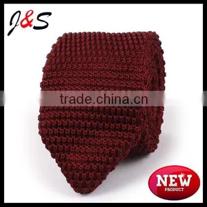 Fashion Mens Dark Rosewood Maroon Pointed Knit TieKT029 thumbnail-1