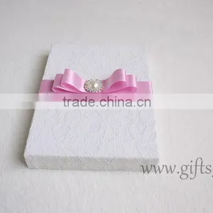 White Lace Fabric Wedding Invitation Card Box thumbnail-6