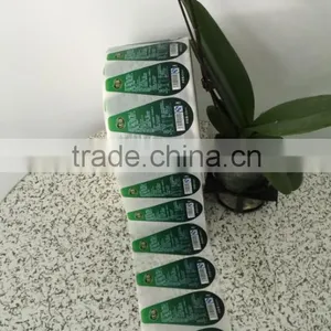 2016 Best Price High Quality Vinyl Material Bottle Labels Printing Adhesice Stickers in Roll thumbnail-2