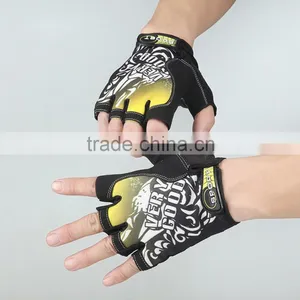 Breathable pu Materia Automobiles Half Finger Gloves thumbnail-3