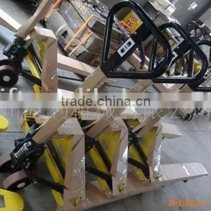 Hand Pallet Truck thumbnail-1