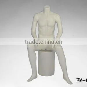 Window Display Sitting Man Mannequin for Fashion Design thumbnail-1