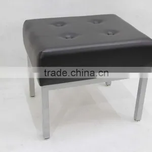 Beautiful Red Color Long Sofa Chair thumbnail-4