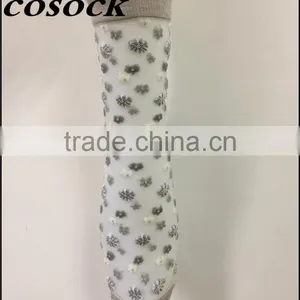 Flower Jacqaurd Women Lovely Ankle High Transparent Nylon Summer Socks thumbnail-4