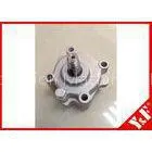 Kobota Oil Pump / Excavator Engine Parts Oil Pump For Kubota thumbnail-1