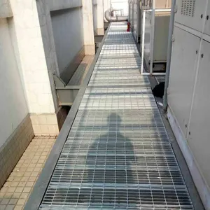 Galvanized Steel Grating 30mm Bearing Bar Spacing for Heavy Load Areas thumbnail-2
