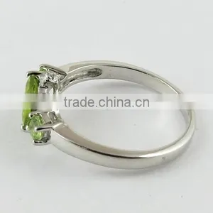 Energe Bloom Green Peridot Ring, Gemstone Silver Jewelry, Fine Silver Jewelry thumbnail-3