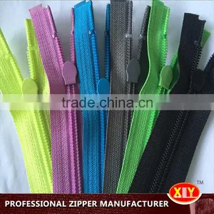 2015 Hot Sale Nylon Nickel Free Waterproof Zipper thumbnail-2