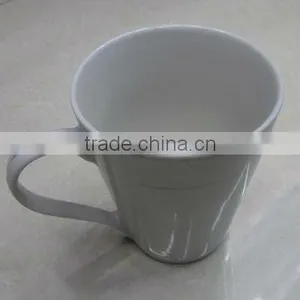White Ceramic Cup thumbnail-1