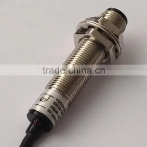 Sensor M12 E3F-DS5C1 Distance 5cm Cylinder Proximity Sensor Quality Guaranteed thumbnail-2