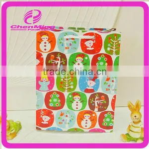 Yiwu Custom Pantone Color Printing Kraft Paper Bag thumbnail-1