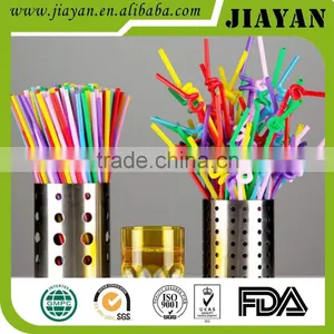North America Plastic Straw Drinking Mugs With Lid and Straw thumbnail-1