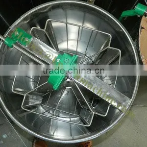 4 Frame by Hand Extractor thumbnail-1