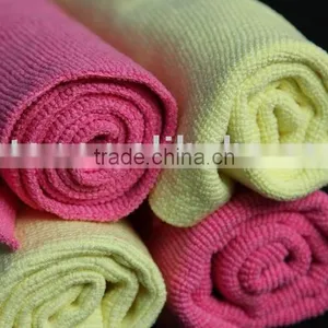 Edgeless Microfiber Cleaning Cloths thumbnail-1