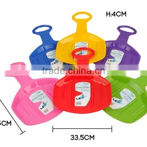 Winter Essentials Round Solo Mini Sliding Sledge Plastic Snow Glider thumbnail-2