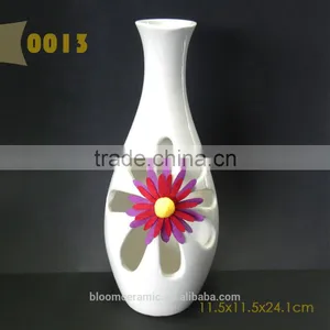 Ceramic Christmas Flower Vase thumbnail-6