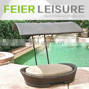 Wicker Rattan Dog Beds thumbnail-1