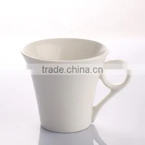 New Design Flared White Ceramic Porcelain Coffee Mug thumbnail-1