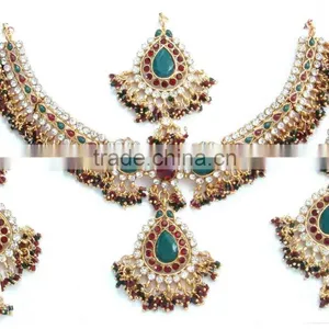 Indian Jewelry Necklace thumbnail-1