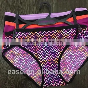 Women Underwear Manufacturers in China Camo Print Women's Briefs thumbnail-1