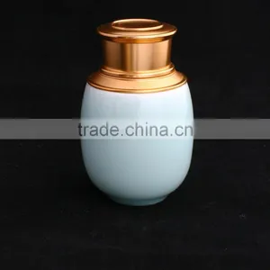 Aesthetic Celadon Ceramic Tea Canister thumbnail-3