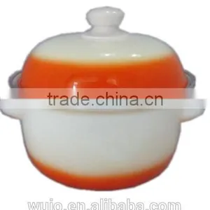 Color Enameled Casserole thumbnail-1