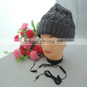 Uneed Fashion Winter Hat for Young Girls With Headphone thumbnail-5
