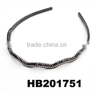 Bulk Cheap Wholesale Rhinestone Plastic Headbands With Teeth thumbnail-4
