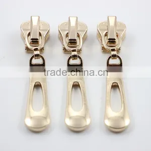 8#Technical Fashion Bellhang Plastic Zipper Slider thumbnail-5