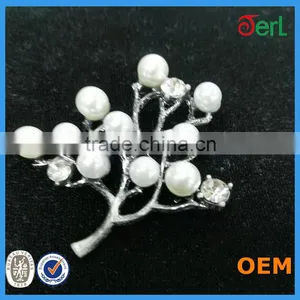 Manufacturer Wholesale Leaf Shape Wedding Rhinestone Brooch thumbnail-2